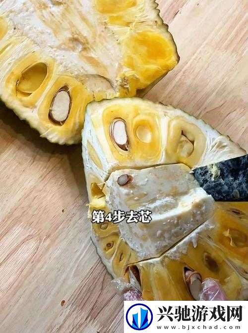 轻松掌握菠萝蜜剥法:详细步骤视频教程-快速学会如何剥菠萝蜜不粘手